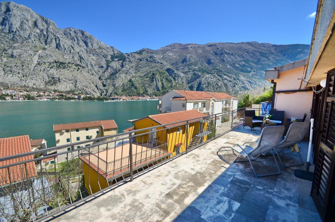 Apartments Andrija Kotor Exterior photo