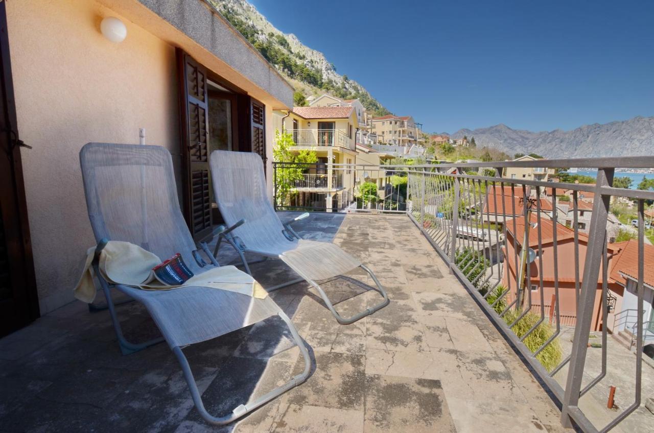 Apartments Andrija Kotor Exterior photo