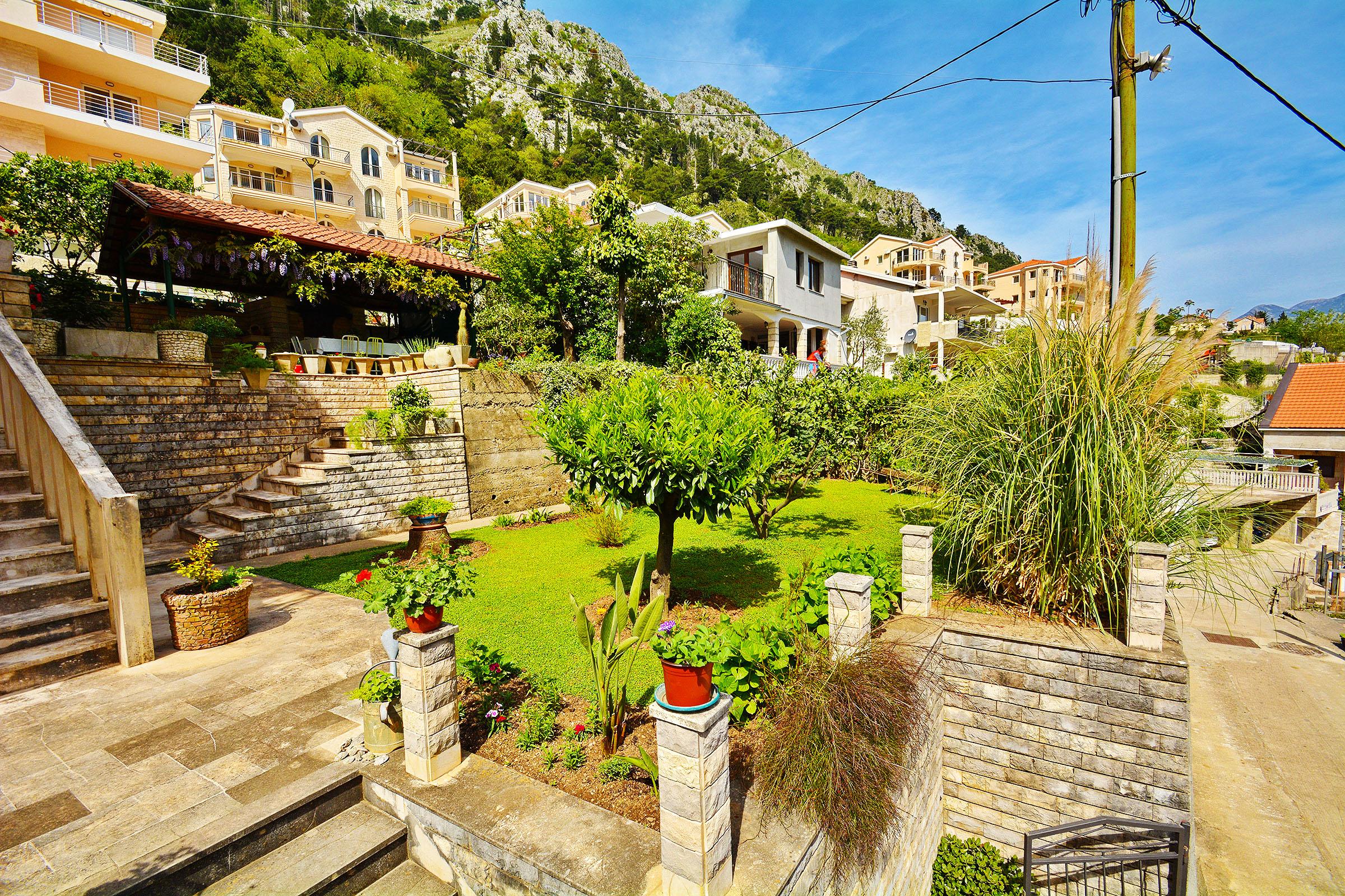Apartments Andrija Kotor Exterior photo