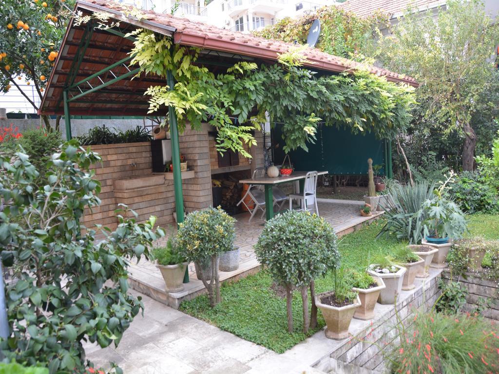 Apartments Andrija Kotor Exterior photo